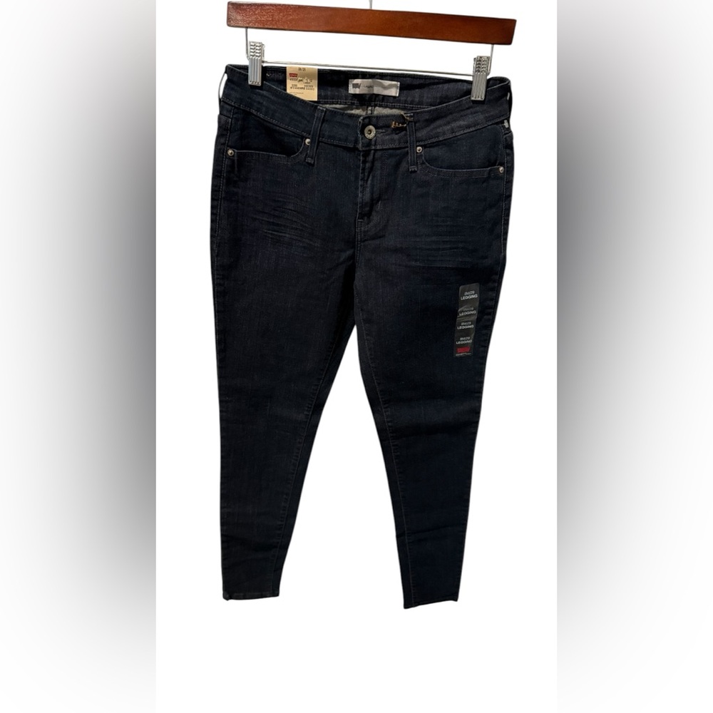 Levi Skinny Blue Jeans